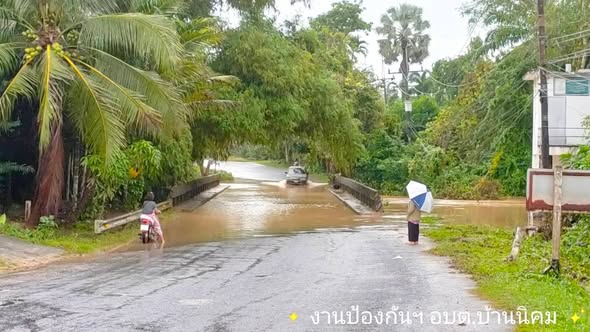 #แจ้งข่าวประชาสัมพันธ์ 
สะพานต่ำ หมู่ที่ 5 น้ำกำลังมา  รอบที่2  🙏🙏